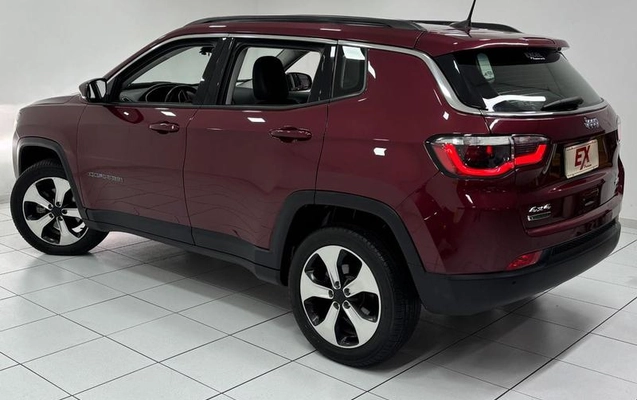 imagem-https://www.socarrao.com.br/sc-vehicle-images-prod/3818639/1789497773878-8475467_2_B_6024be6aeb.jpeg