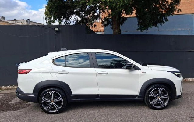 imagem-https://www.socarrao.com.br/sc-vehicle-images-prod/3818919/1789644802014-8475995_4_B_c7dfb8de4f.jpeg