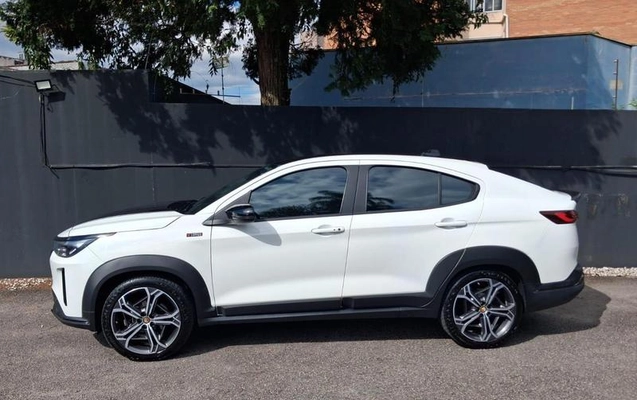 imagem-https://www.socarrao.com.br/sc-vehicle-images-prod/3818919/1789644802015-8475995_10_B_9c431fc8e9.jpeg