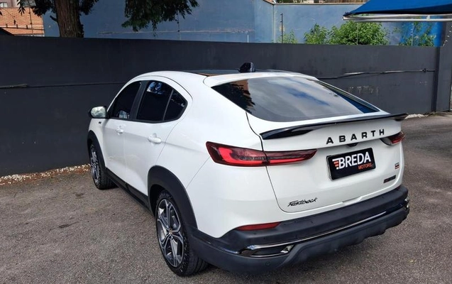 imagem-https://www.socarrao.com.br/sc-vehicle-images-prod/3818919/1789644802017-8475995_6_B_dc400c6c5b.jpeg