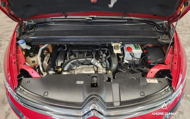 imagem-https://www.socarrao.com.br/sc-vehicle-images-prod/3818983/1789475149092-5d12d6a46f014d2b8793fda49e0dc614_1771514534695.jpeg