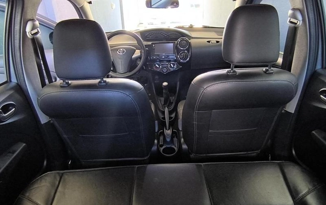 imagem-https://www.socarrao.com.br/sc-vehicle-images-prod/3819015/1789417257241-8445520_14_B_169eab1238.jpeg