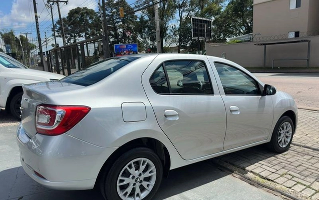imagem-https://www.socarrao.com.br/sc-vehicle-images-prod/3819139/1789485495686-8476139_11_B_9a06b83a57.jpeg