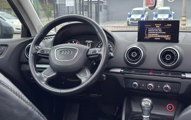 imagem-https://www.socarrao.com.br/sc-vehicle-images-prod/3819148/1789583485075-8476128_3_B_5e2e8fafed.jpeg