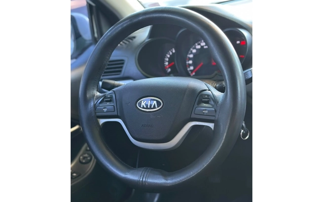 imagem-https://www.socarrao.com.br/sc-vehicle-images-prod/3819529/1789418096410-14_101135.jpg