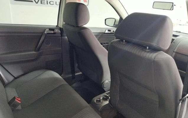 imagem-https://www.socarrao.com.br/sc-vehicle-images-prod/3819817/1789418470131-W2oi25yvbf41TJQQ2qLlxdChEvaDUqit.jpg