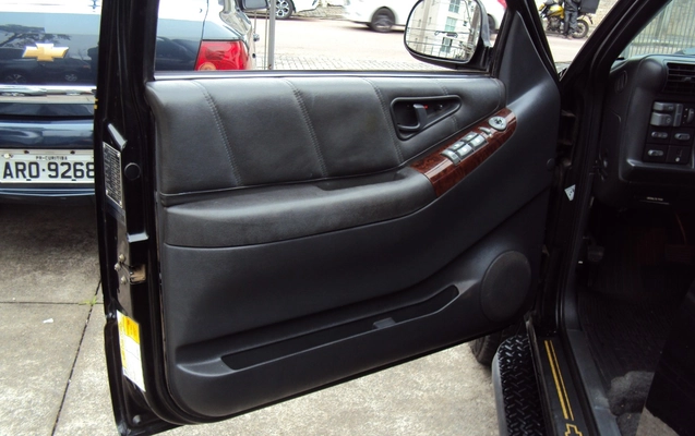 imagem-https://www.socarrao.com.br/sc-vehicle-images-prod/3819822/1789472825892-RFNDMDE1MjcuSlBH.JPG