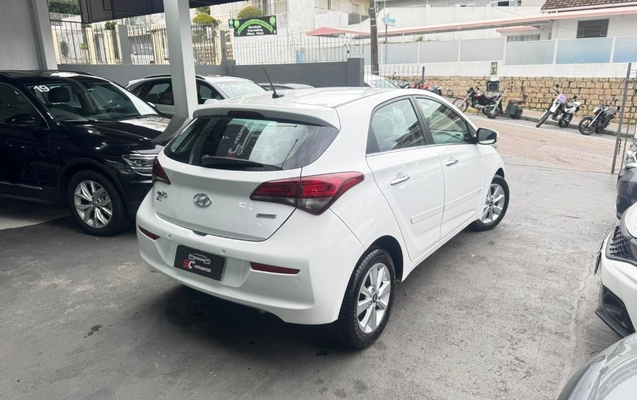 imagem-https://www.socarrao.com.br/sc-vehicle-images-prod/3819835/1789582370013-gb-3b4fdf8.jpeg