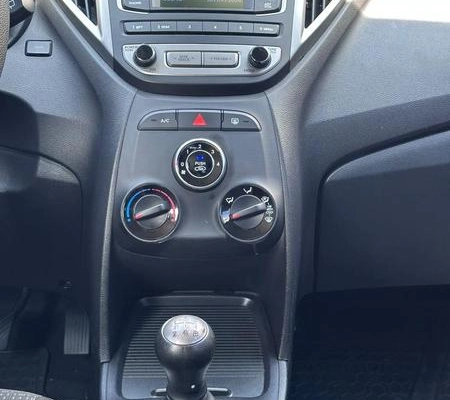 imagem-https://www.socarrao.com.br/sc-vehicle-images-prod/3819837/1789576517094-8476325_2_B_be234980f5.jpeg
