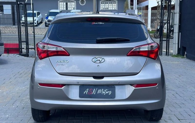 imagem-https://www.socarrao.com.br/sc-vehicle-images-prod/3819837/1789576517103-8476325_0_B_437e6fa163.jpeg
