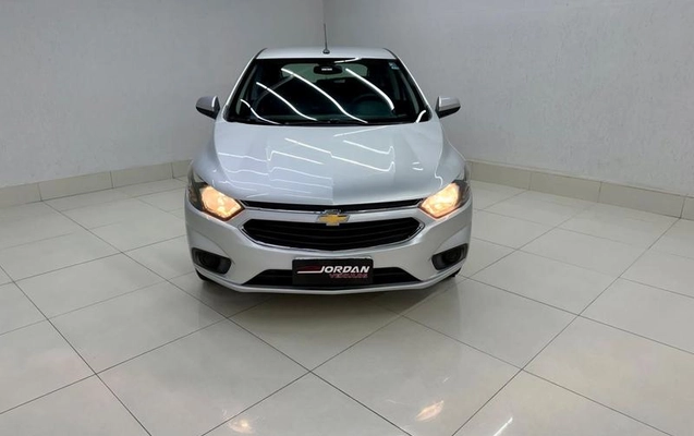 imagem-https://www.socarrao.com.br/sc-vehicle-images-prod/3819844/1789420442764-8476326_5_B_5085ab9554.jpeg
