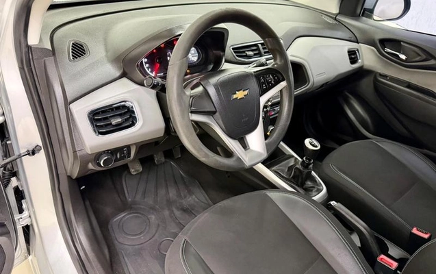 imagem-https://www.socarrao.com.br/sc-vehicle-images-prod/3819844/1789420442817-8476326_16_B_838cb2e01d.jpeg