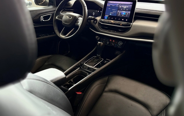 imagem-https://www.socarrao.com.br/sc-vehicle-images-prod/3819876/1789652389987-81231beb56bd48f39a1b18ad32f7bd8b_1789418484620.jpg