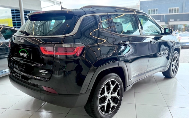 imagem-https://www.socarrao.com.br/sc-vehicle-images-prod/3819876/1789652389988-e21e425160f14c55addc01fe9ac65392_1789418484643.jpg