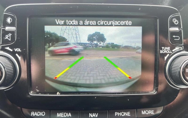 imagem-https://www.socarrao.com.br/sc-vehicle-images-prod/3819924/1789418965516-8447518_14_B_66d12894a7.jpeg