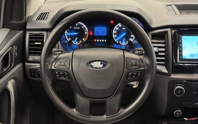 imagem-https://www.socarrao.com.br/sc-vehicle-images-prod/3819925/1789418968807-0c7fd7637deb42e4aa85d1047272bd54_1789418674720.jpg