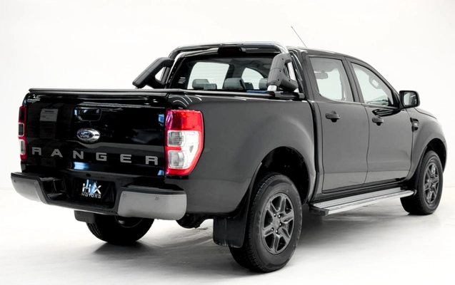 imagem-https://www.socarrao.com.br/sc-vehicle-images-prod/3819925/1789418968810-ae2a53d246e64b8caddaf8cf2edf7378_1789418674740.jpg
