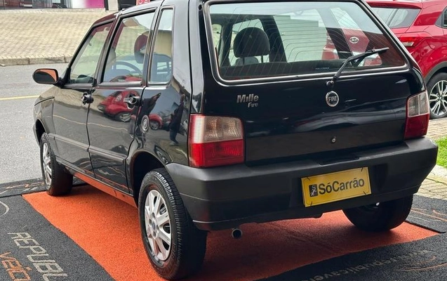 imagem-https://www.socarrao.com.br/sc-vehicle-images-prod/3820013/1789561119539-8475478_12_B_cb33fa6232.jpeg