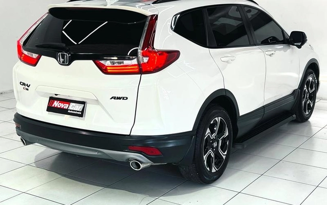 imagem-https://www.socarrao.com.br/sc-vehicle-images-prod/3820215/1789594987783-8476410_6_B_27936ab14a.jpeg