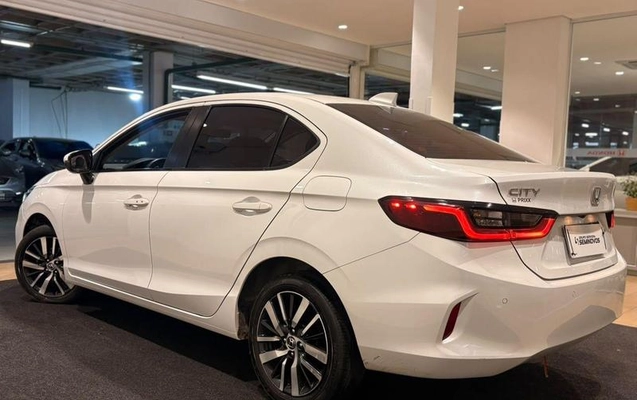 imagem-https://www.socarrao.com.br/sc-vehicle-images-prod/3820230/1789419534868-8476407_3_B_3f940da2f8.jpeg