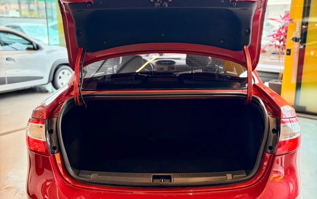 imagem-https://www.socarrao.com.br/sc-vehicle-images-prod/3820258/1789419629943-6ca377b8-f1f1-4bb3-8dba-14672c8dcef5.jpg