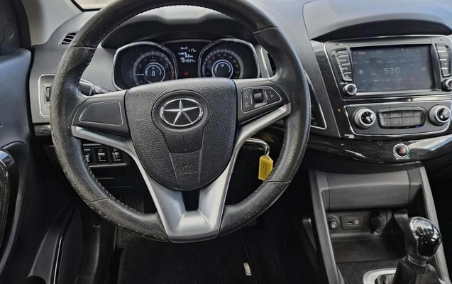 imagem-https://www.socarrao.com.br/sc-vehicle-images-prod/3820260/1790020952487-8474324_11_B_473fe79f70.jpeg