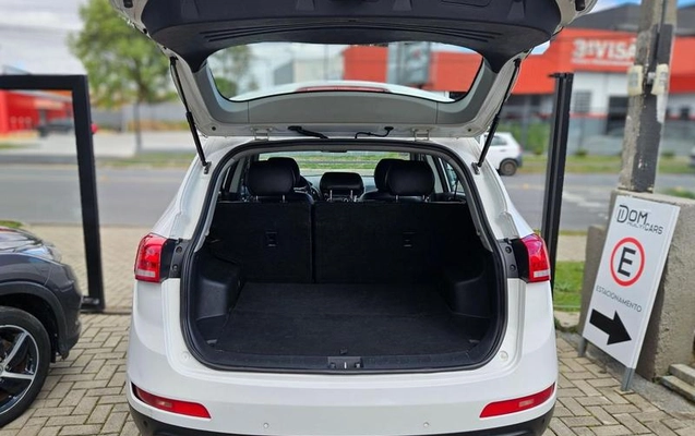 imagem-https://www.socarrao.com.br/sc-vehicle-images-prod/3820260/1790020952500-8474324_5_B_53f6b84d43.jpeg