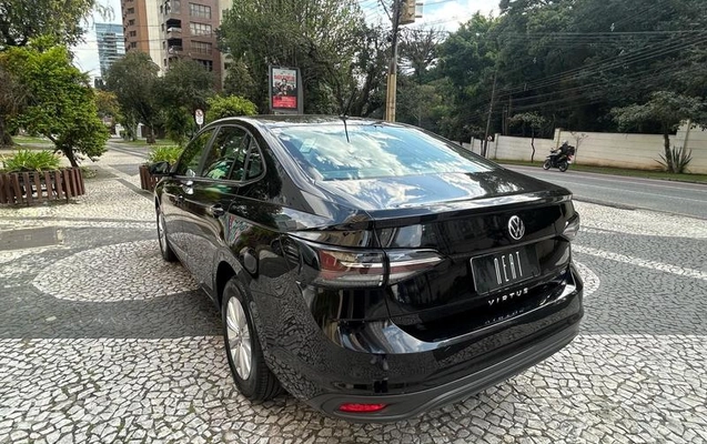 imagem-https://www.socarrao.com.br/sc-vehicle-images-prod/3820264/1789571781819-8392285_6_B_c0d05e82c2.jpeg