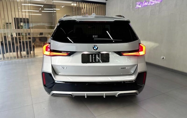 imagem-https://www.socarrao.com.br/sc-vehicle-images-prod/3820266/1789586082661-8444753_4_B_e50ffe61a3.jpeg