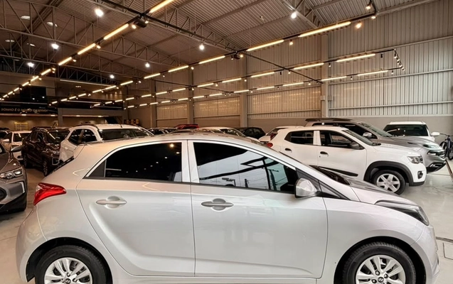 imagem-https://www.socarrao.com.br/sc-vehicle-images-prod/3820271/1789419792688-406e0468-d30f-46c2-95e9-74b5dae4c3d6.jpg