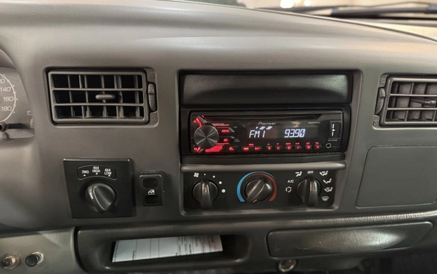 imagem-https://www.socarrao.com.br/sc-vehicle-images-prod/3820286/1789761537668-vehicle_image_1789419799_270aa56912631e23791b98ab40fdc57a.jpeg