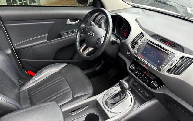 imagem-https://www.socarrao.com.br/sc-vehicle-images-prod/3820316/1789419934297-8464624_6_B_eb7e38f45f.jpeg