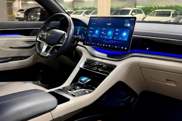 imagem-https://www.socarrao.com.br/sc-vehicle-images-prod/3820975/1789421181646-opWZj12vVIlQRJ0xoxjFA4CkYVOIGIOn.jpg