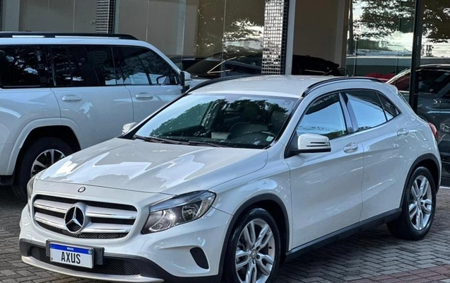 imagem-https://www.socarrao.com.br/sc-vehicle-images-prod/3821045/1789421332342-1.jpg