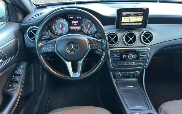 imagem-https://www.socarrao.com.br/sc-vehicle-images-prod/3821045/1789421332346-13.jpg