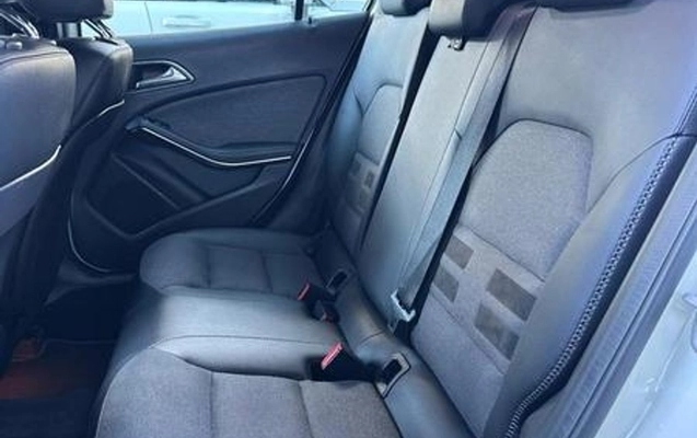 imagem-https://www.socarrao.com.br/sc-vehicle-images-prod/3821045/1789421332347-18.jpg