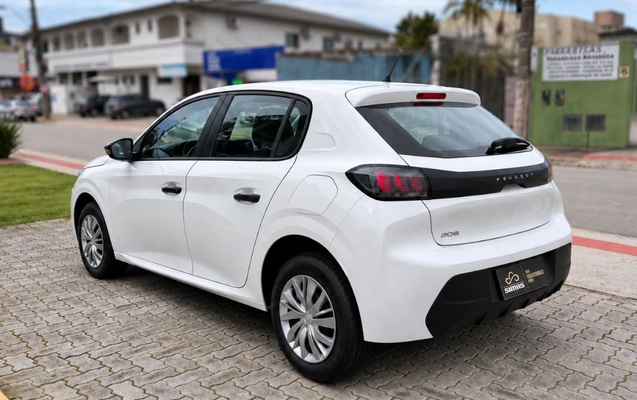 imagem-https://www.socarrao.com.br/sc-vehicle-images-prod/3821159/1789488331133-gb-9880f64.jpeg