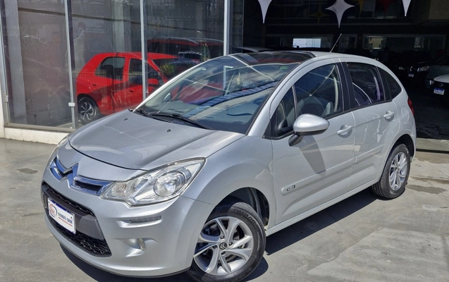 imagem-https://www.socarrao.com.br/sc-vehicle-images-prod/3821257/1789421791685-MS5qcGVn.jpeg
