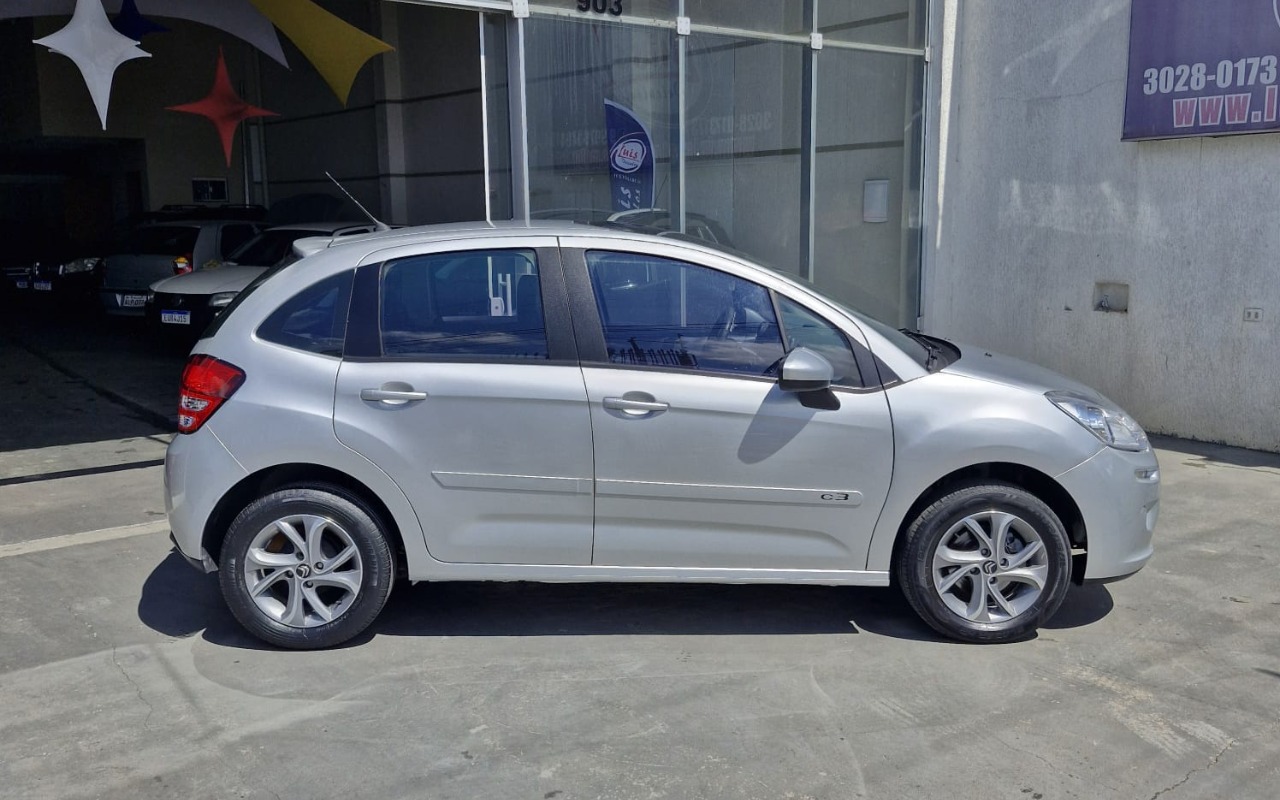 imagem-https://www.socarrao.com.br/sc-vehicle-images-prod/3821257/1789421792484-OC5qcGVn.jpeg