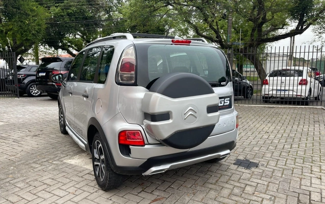 imagem-https://www.socarrao.com.br/sc-vehicle-images-prod/3821371/1789422055934-SW1hZ2VtIGRvIFdoYXRzQXBwIGRlIDIwMjUtMTEtMTIgw6AocykgMTcuMDkuNDVfNjZmODhlZWMuanBn.jpg