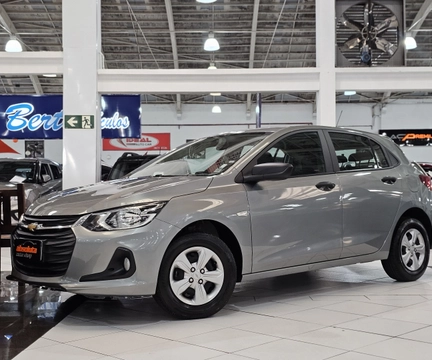 Chevrolet Onix 2025 Prata — foto 1 de 3