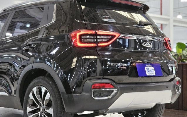 imagem-https://www.socarrao.com.br/sc-vehicle-images-prod/3821743/1789422811061-1_052339.jpg
