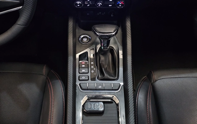 imagem-https://www.socarrao.com.br/sc-vehicle-images-prod/3821743/1789422811076-1_052353.jpg