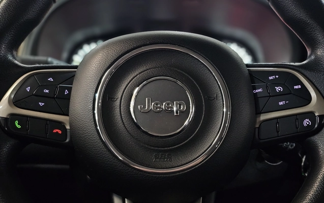 imagem-https://www.socarrao.com.br/sc-vehicle-images-prod/3821763/1789423072892-1_051852.jpg
