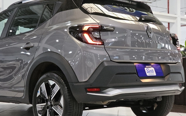 imagem-https://www.socarrao.com.br/sc-vehicle-images-prod/3821765/1789423185291-1_051748.jpg