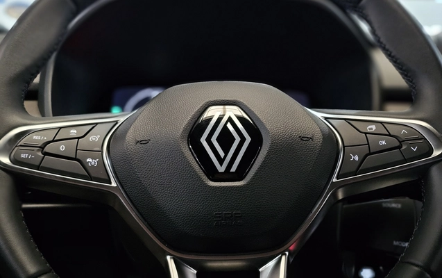 imagem-https://www.socarrao.com.br/sc-vehicle-images-prod/3821765/1789423185296-1_051753.jpg