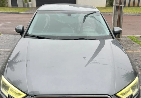 Audi A3 2019 Cinza — foto 1 de 3