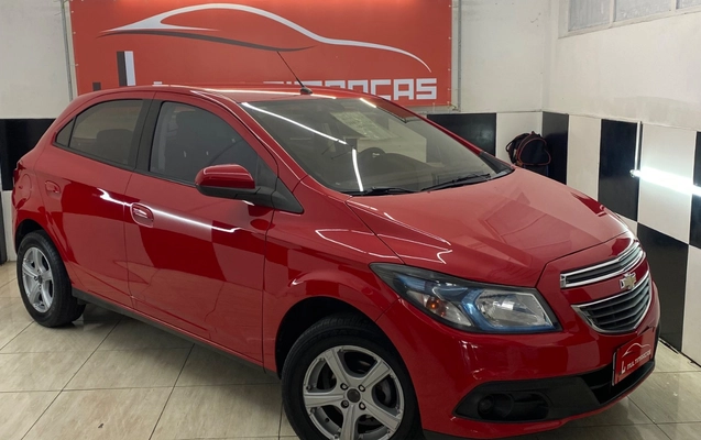 imagem-https://www.socarrao.com.br/sc-vehicle-images-prod/3823696/1789428425173-SU1HXzE5MDEuanBlZw.jpeg
