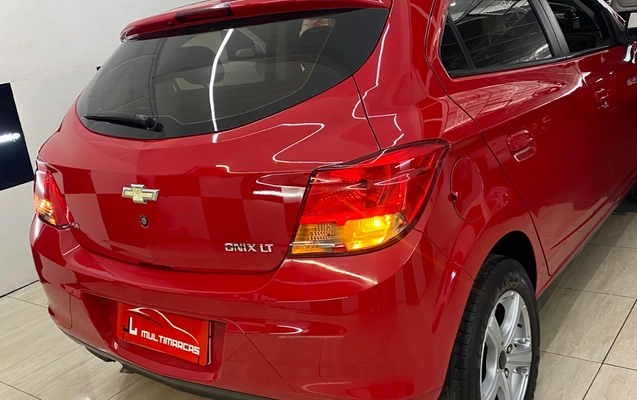 imagem-https://www.socarrao.com.br/sc-vehicle-images-prod/3823696/1789428425396-SU1HXzE5MTEuanBlZw.jpeg