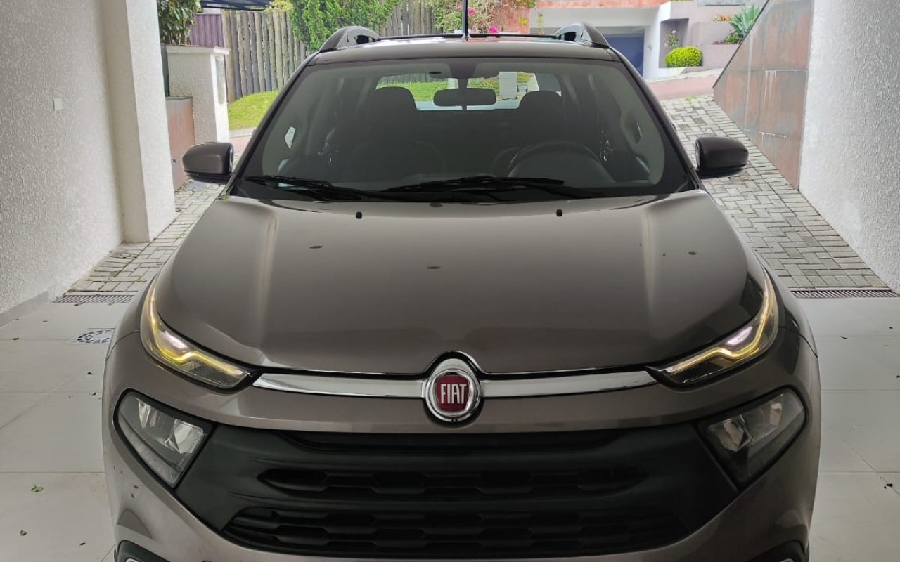 imagem-https://www.socarrao.com.br/sc-vehicle-images-prod/3823814/1789428918775-MDY1YTBmODQtNGJhNy00ZDg4LTg0NmEtMWFlNTNhYWZjMzg0LmpwZw.jpg